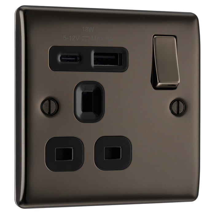 BG NBN21UAC18B Black Nickel Single Socket with USB 18W Type A & C USB Black Inserts