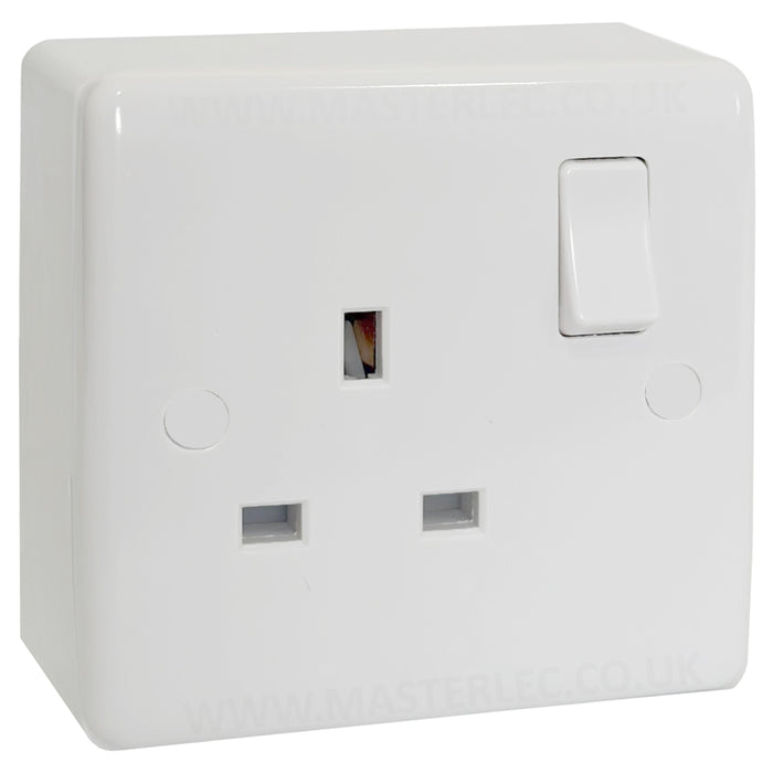 White 1 Gang Curved Edge Single Socket & 25mm Surface Pattress Back Box