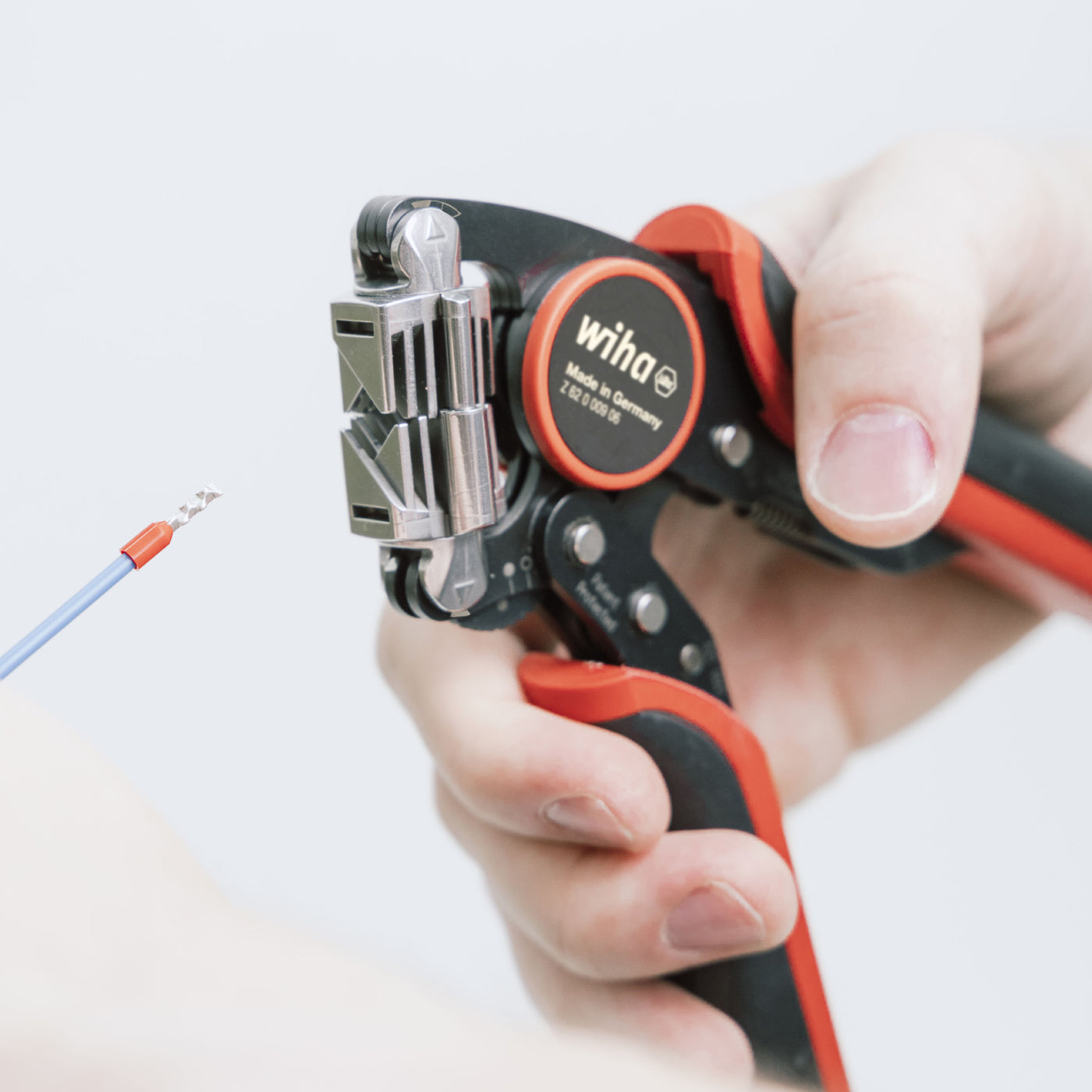 Wiha 45223 Automatic Crimp Tool For Sleeves Square Crimping Rotating P ...