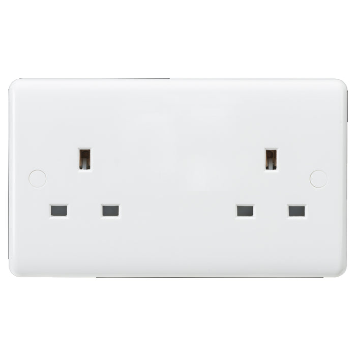 Curved Edge 13A 2G Unswitched Socket