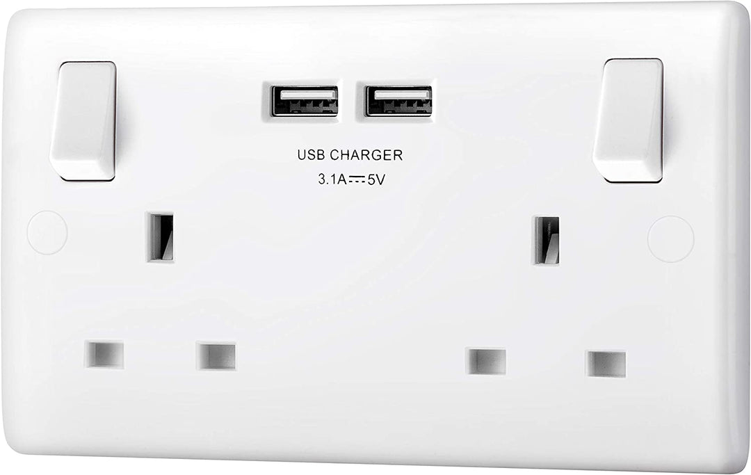 BG Nexus White Curved Edge 13A 2G Switched Socket with USB 822U3