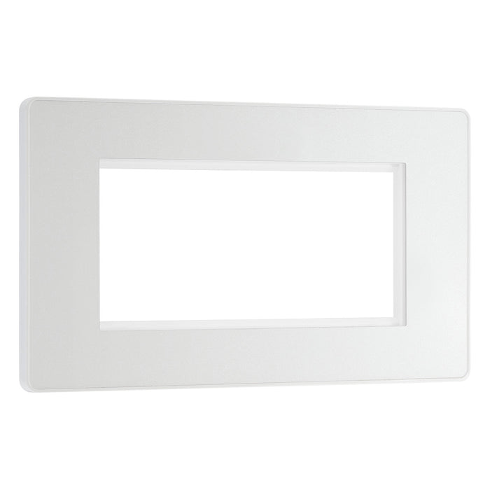 BG Evolve Pearlescent White Screwless Quad Euro Module Front Plate PCDCLEMR4B